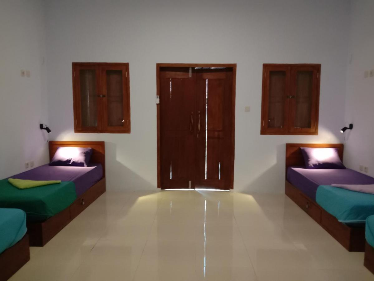 Sentul Hostel Kuta  Exterior photo
